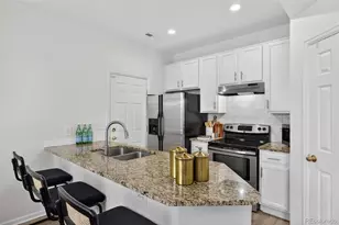 2290 Akron Ct, Denver, CO 80238 - Photo 17