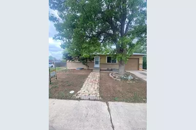 5551 Auckland Way, Denver, CO 80239 - Photo 1