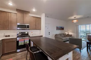 9962 W Victoria Pl, Littleton, CO 80127 - Photo 7