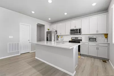 9160 Pitkin Street, Commerce City, CO 80022 - Photo 17