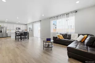 9160 Pitkin St, Commerce City, CO 80022 - Photo 7