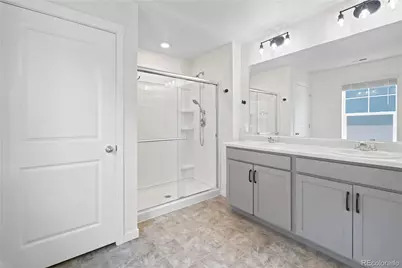 211 Fox Street, Bennett, CO 80102 - Photo 15