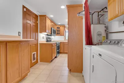 2497 S Victor Street #A, Aurora, CO 80014 - Photo 7