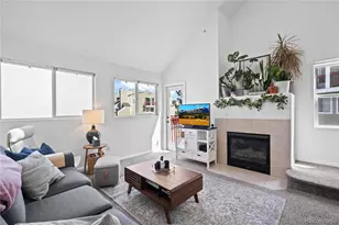 970 S Dawson Way, Aurora, CO 80012 - Photo 17