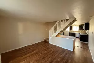 5816 S Pearl St, Centennial, CO 80121 - Photo 5