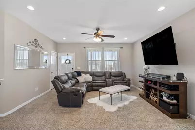 84 S 4th Avenue, Deer Trail, CO 80105 - Photo 5