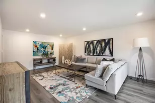 6483 S Sycamore St, Littleton, CO 80120 - Photo 7