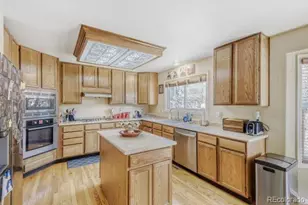 5254 S Espana St, Centennial, CO 80015 - Photo 9