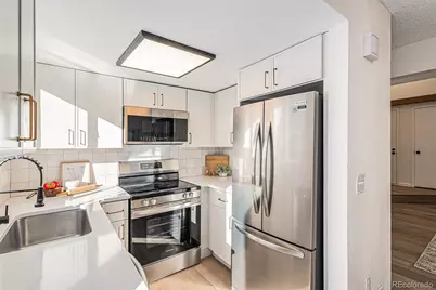 87 S Nome Street, Aurora, CO 80012 - Photo 7