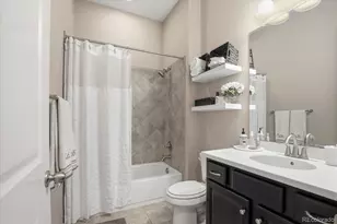 7790 S Queensburg Way, Aurora, CO 80016 - Photo 17