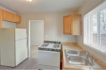 1960 Oswego Street #1960.5, Aurora, CO 80010 - Photo 5