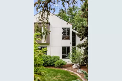 9240 E Berry Court, Greenwood Village, CO 80111 - Photo 5