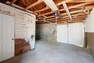 715 Emporia St, Aurora, CO 80010 - Photo 27