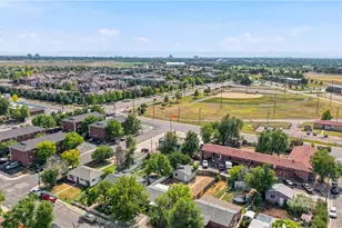 715 Emporia St, Aurora, CO 80010 - Photo 35
