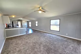10201 Riverdale Rd, Thornton, CO 80229 - Photo 7