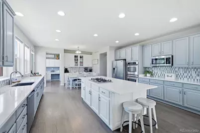 16863 Parkside Drive S, Commerce City, CO 80022 - Photo 5