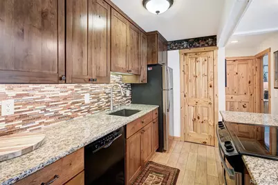 760 Columbine Road #B6, Breckenridge, CO 80424 - Photo 9