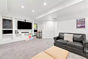 8790 E 54th Pl, Denver, CO 80238 - Photo 15
