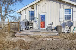 23533 Co Rd 35, La Salle, CO 80645 - Photo 23
