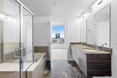 2001 N Lincoln Street #2220, Denver, CO 80202 - Photo 17