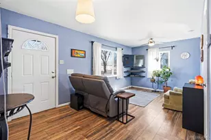 2057 Ironton St, Aurora, CO 80010 - Photo 3