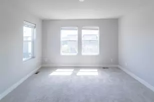 16069 E Elk Dr, Denver, CO 80239 - Photo 9