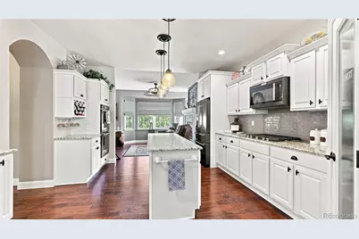 8223 S Quemoy Circle, Aurora, CO 80016 - Photo 5