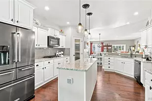 8223 S Quemoy Cir, Aurora, CO 80016 - Photo 7