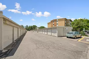 665 S Alton Way, Denver, CO 80247 - Photo 19