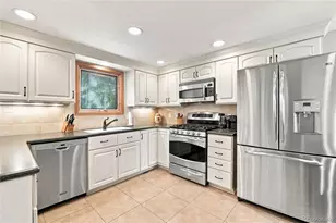 6425 S Galena Ct, Englewood, CO 80111 - Photo 9