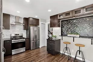 1672 S Rifle St, Aurora, CO 80017 - Photo 5