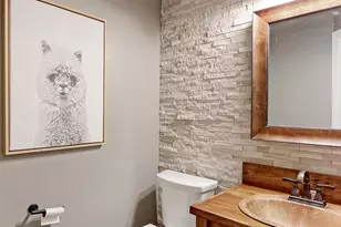 10603 W Dumbarton Cir, Littleton, CO 80127 - Photo 11