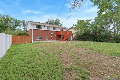 15373 E 10th Avenue, Aurora, CO 80011 - Photo 19
