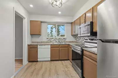 15373 E 10th Avenue, Aurora, CO 80011 - Photo 5