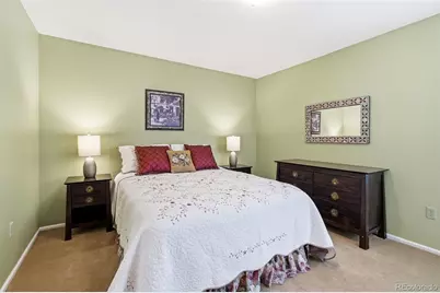 1570 S Roslyn Street, Denver, CO 80231 - Photo 31