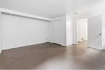 1570 S Roslyn Street, Denver, CO 80231 - Photo 47
