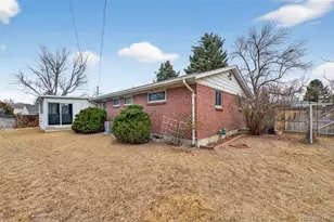 3303 S Verbena Ct, Denver, CO 80231 - Photo 39