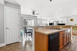 11855 Oak Hill Way, Commerce City, CO 80640 - Photo 19