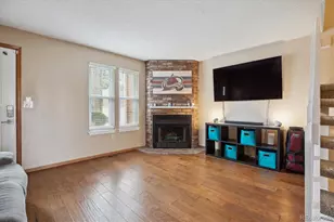 7665 S Steele St, Centennial, CO 80122 - Photo 7