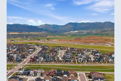 8726 Middle Fork Street, Littleton, CO 80125 - Photo 39