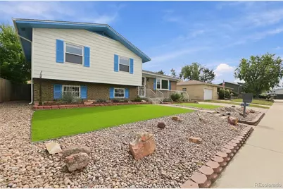 5292 Scranton Street, Denver, CO 80239 - Photo 3