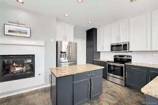 10575 Jewelberry Trail, Littleton, CO 80130 - Photo 9