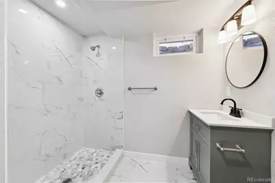 225 Tucson Street, Aurora, CO 80011 - Photo 23