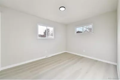 225 Tucson Street, Aurora, CO 80011 - Photo 13