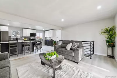 225 Tucson Street, Aurora, CO 80011 - Photo 5