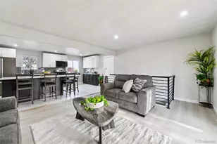 225 Tucson St, Aurora, CO 80011 - Photo 5