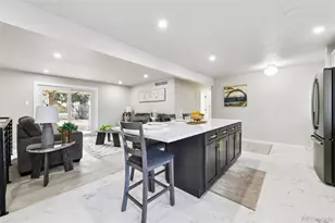 225 Tucson St, Aurora, CO 80011 - Photo 9