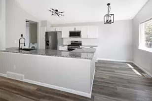2320 E Cherrywood Dr, Lafayette, CO 80026 - Photo 11