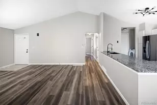 2320 E Cherrywood Dr, Lafayette, CO 80026 - Photo 9