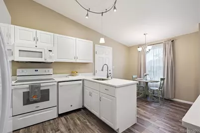 704 Madison Way, Bennett, CO 80102 - Photo 11